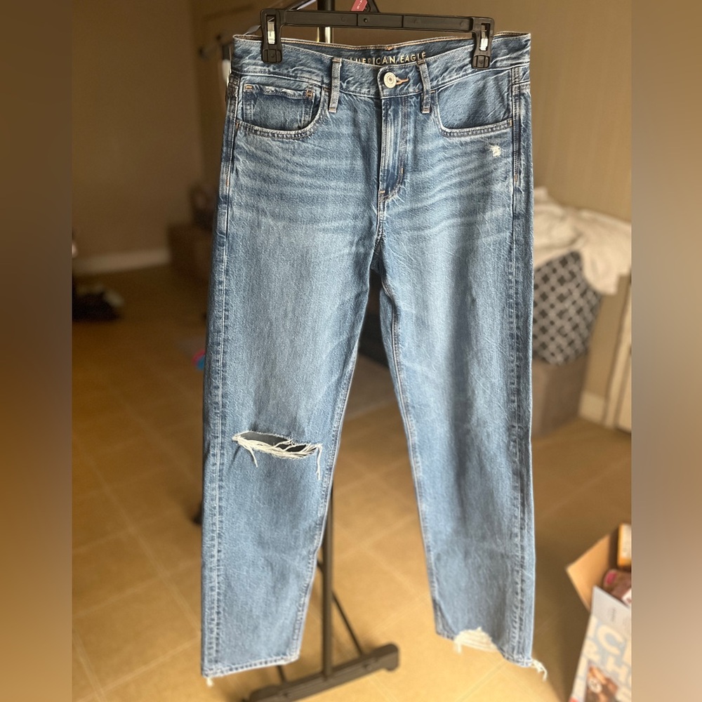 American Eagle Outfitters Light Blue Ripped Straight Leg Jeans
